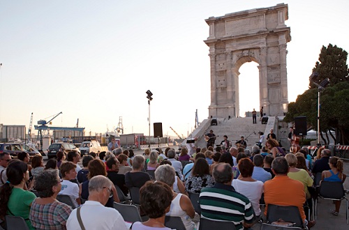 Il Festival Adriatico Mediterraneo ad Ancona